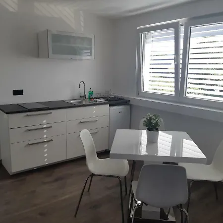 Harmony Apartment *